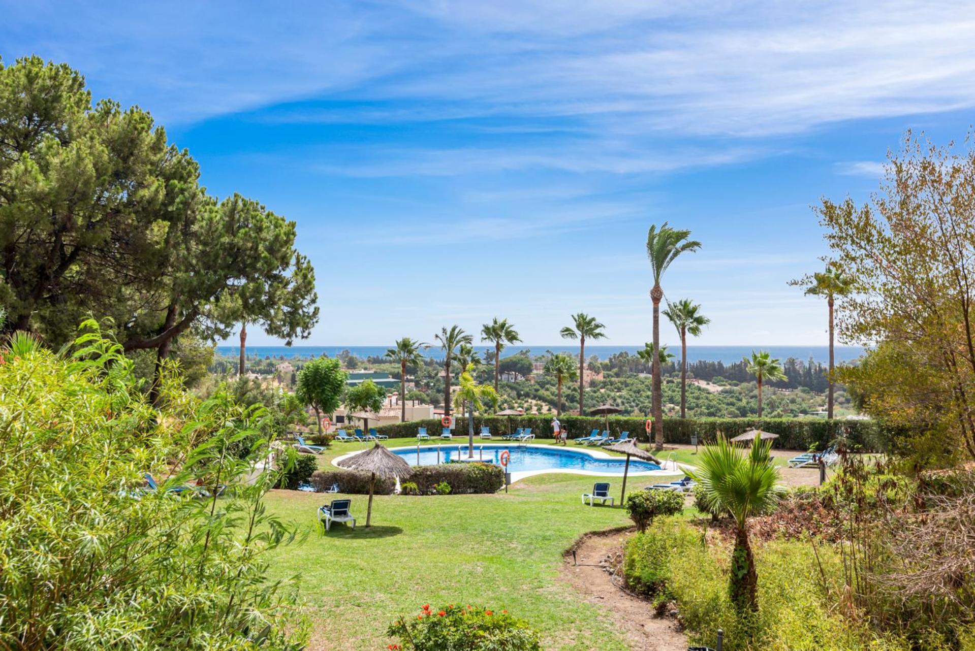 Sky And Sea Estepona Penthouse Exterior foto