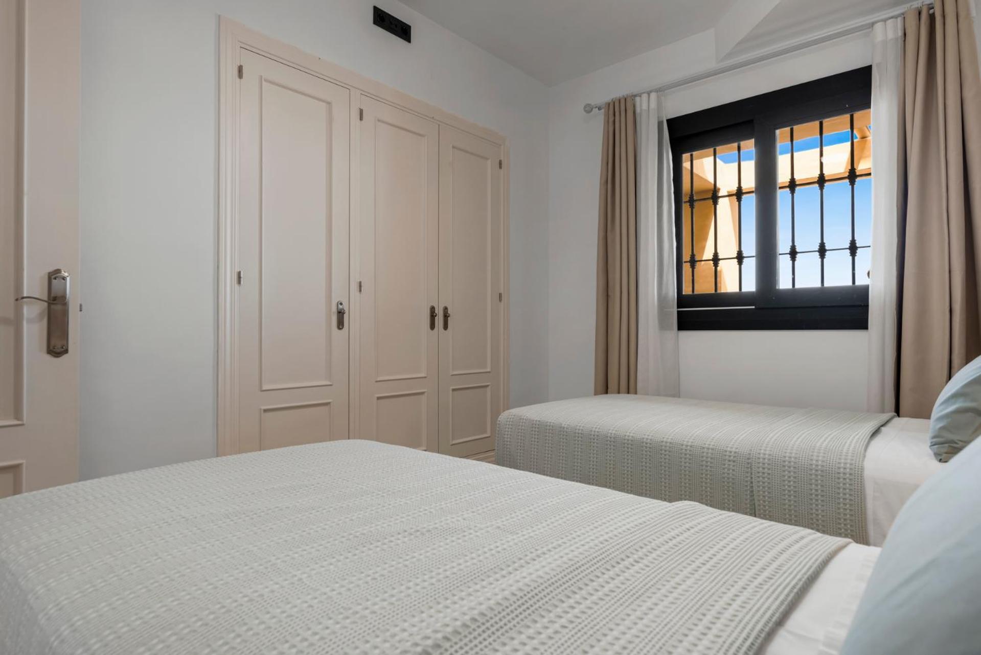 Sky And Sea Estepona Penthouse Exterior foto